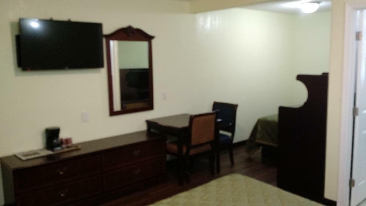 El Rancho Motel Уотсонвилл Экстерьер фото